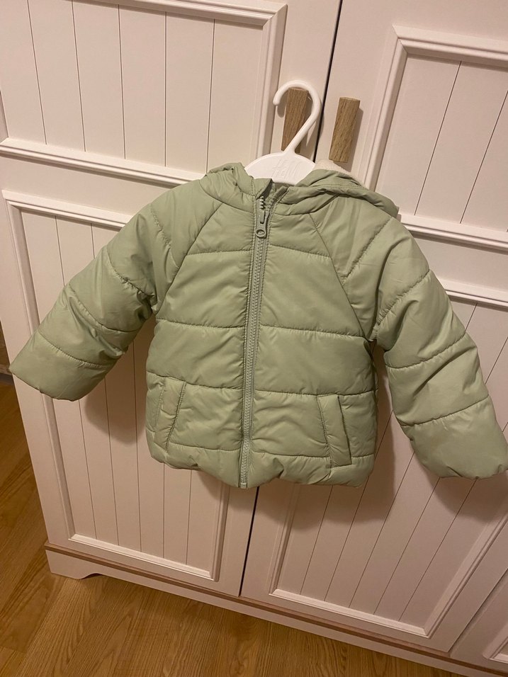 LCW Baby Yeşil Kapüşonlu Kız Bebek Mont - Görsel 3