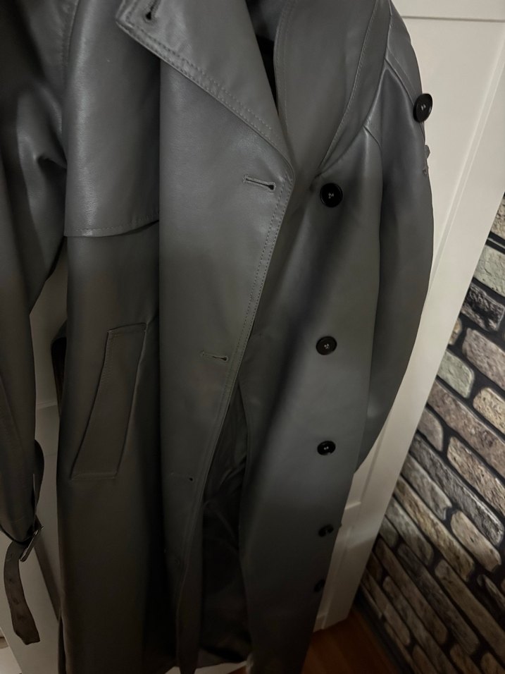 Düğmeli Gri Deri Trençkot - Görsel 3