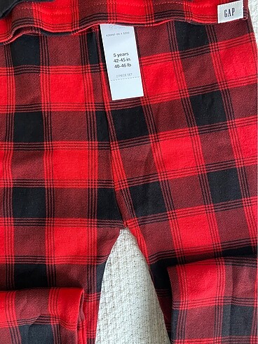 4 Yaş Beden gap pijama takımı