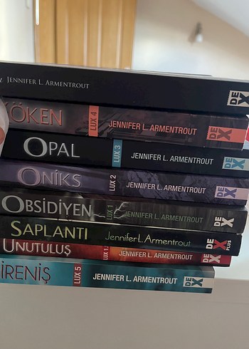 Beden Renk Jennifer L. Armentrout set