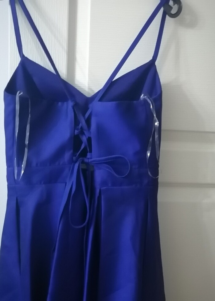 Saten elbise  - Görsel 2