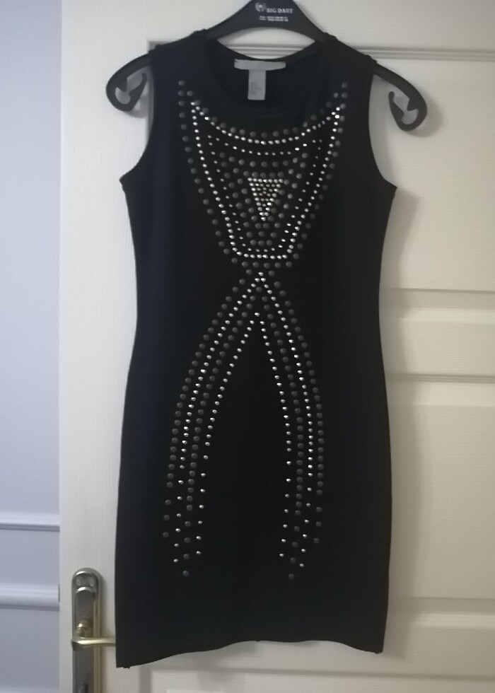 Kalın askılı kısa elbise  - Görsel 3