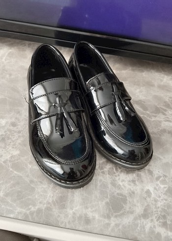 Klasik Siyah Püsküllü Erkek Çocuk Loafer