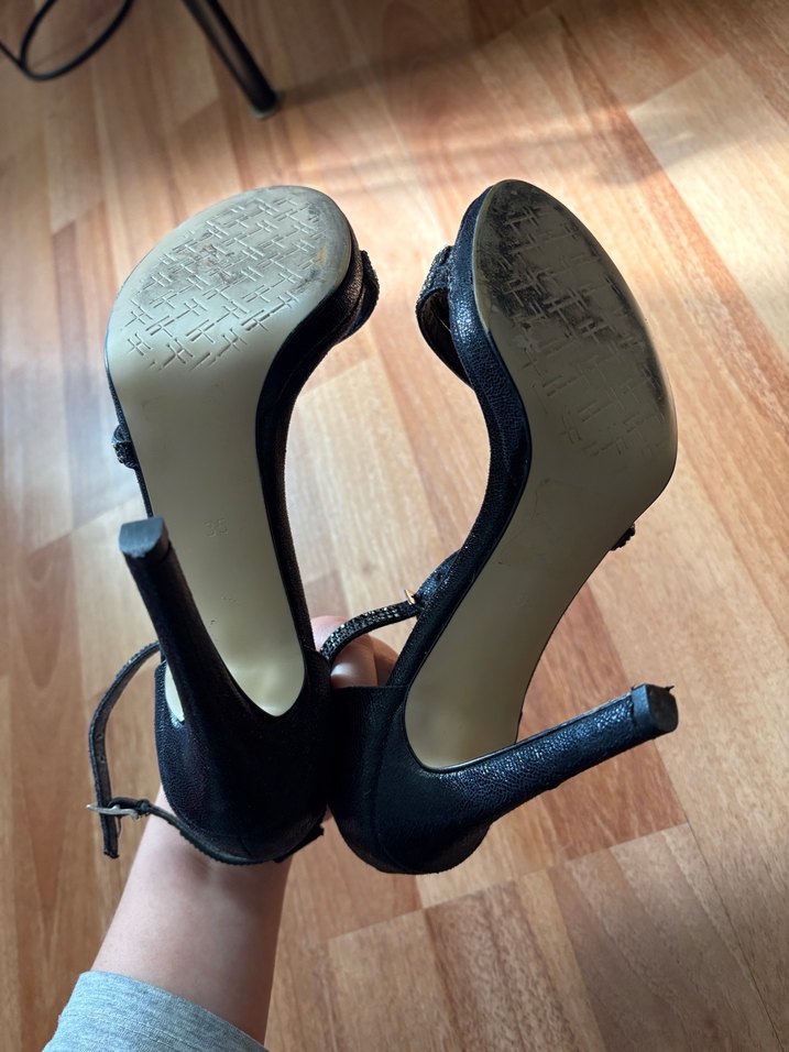 Siyah Taşlı Stiletto Topuklu Kadın Ayakkabı - Görsel 3