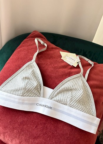 Calvin Klein m