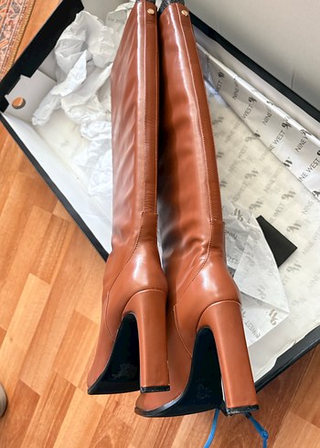 Nine West Kahverengi Deri Kadın Çizme - Görsel 3