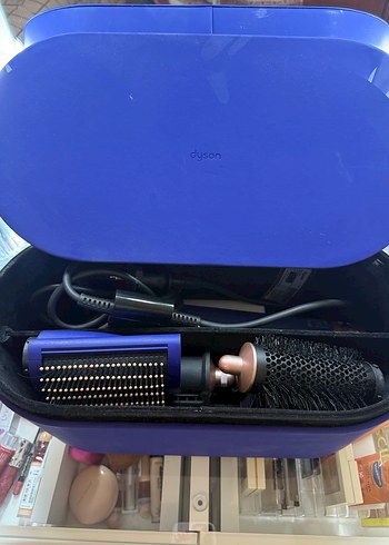 Dyson Mor Saç Şekillendirici dyson