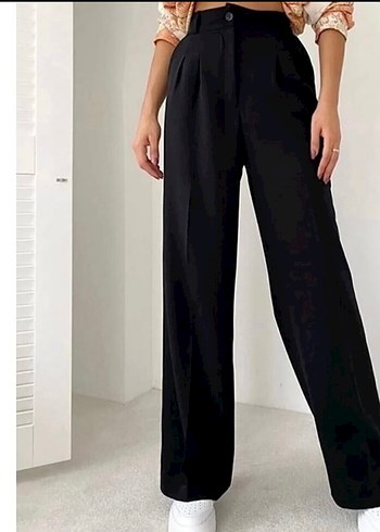 Siyah Midi Regular Fit Kadın Kumaş Pantolon