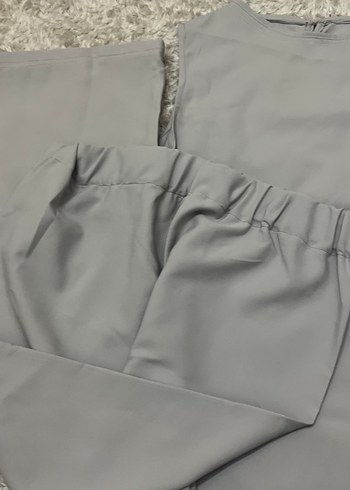 Gri Kadın Kumaş Pantolon ve Üst Takım - Görsel 2