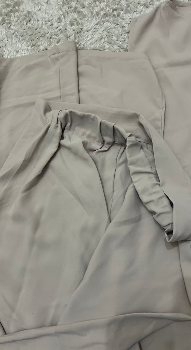 Drapeli Bej Kadın Kumaş Pantolon ust takım - Görsel 3