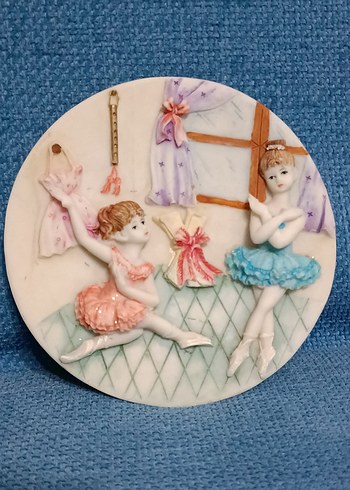 12,5 cm çapında Pastel Renkli Bale Temalı Dekoratif Biblo - Görsel 3