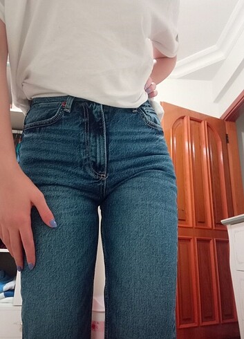 Zara straight jean 
