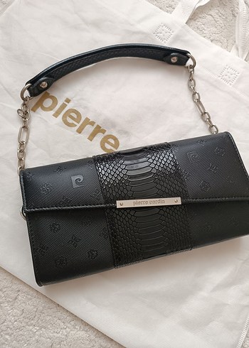 Pierre Cardin Siyah Deri Zincir Detaylı Çanta