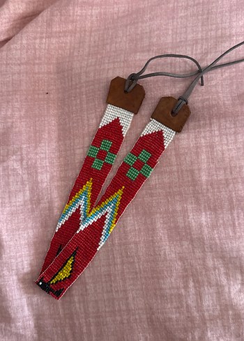 Nakışlı Boncuklu Köpek Taşması - Görsel 3