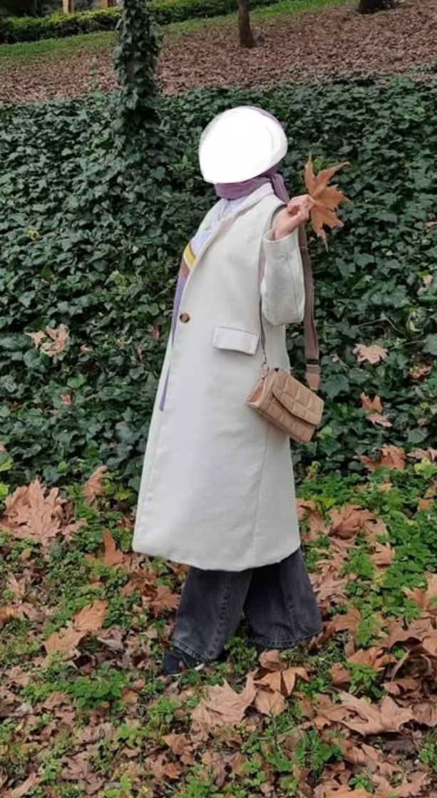 Bej Düğmeli Kadın Kaban - Görsel 2