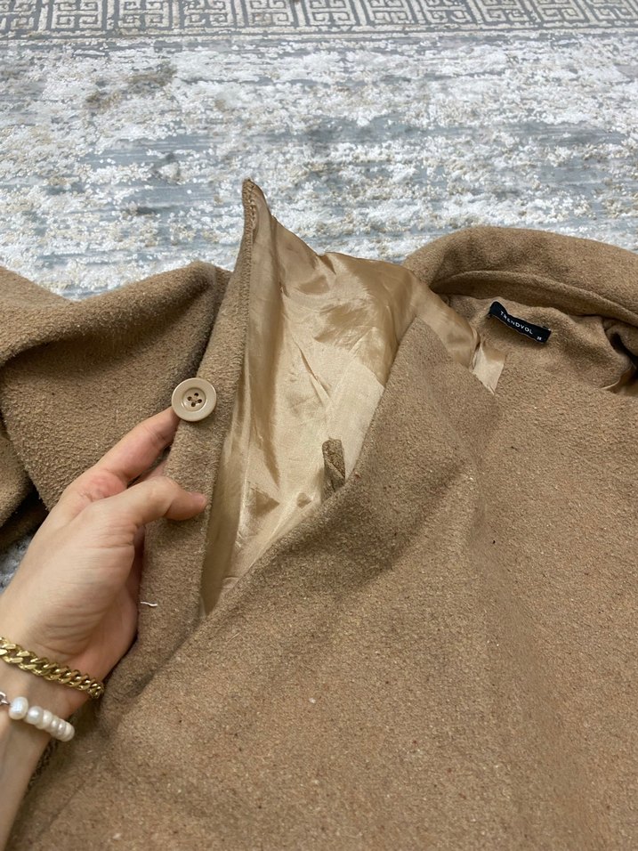 Bej Kadın Oversize Kaban - Görsel 3