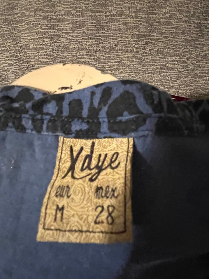 Mavi Leopar Desenli Kısa Kollu Tişörtü - Görsel 5