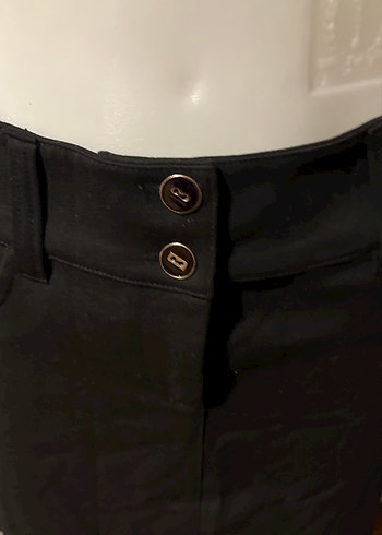 Düğmeli Siyah Mini Etek - Görsel 3