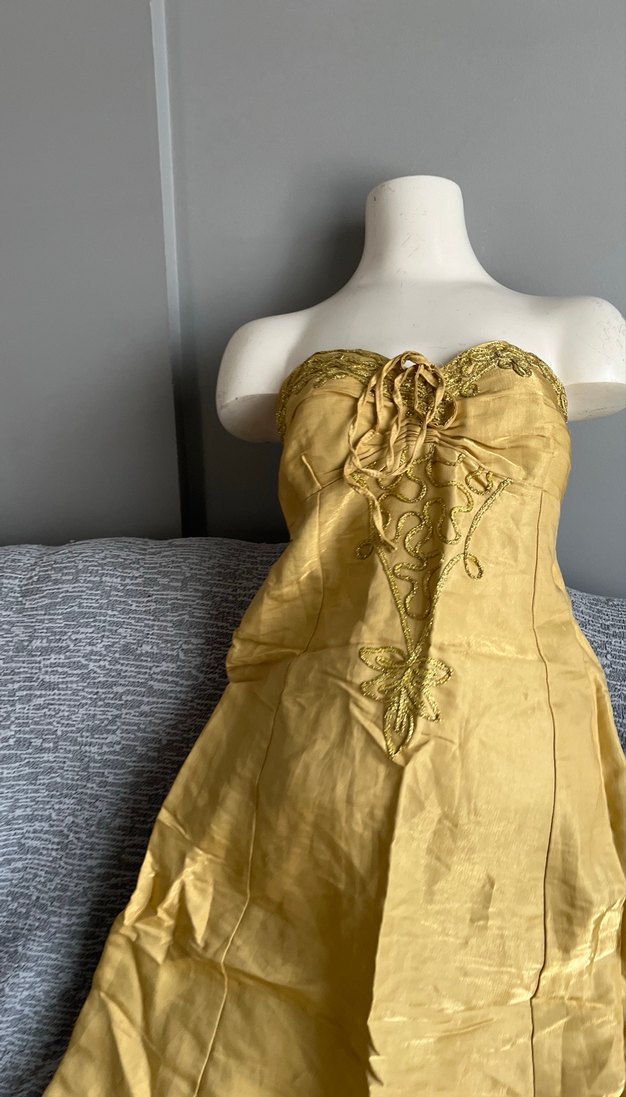 Sarı Straplez Nakışlı Uzun Bohem Elbise - Görsel 3