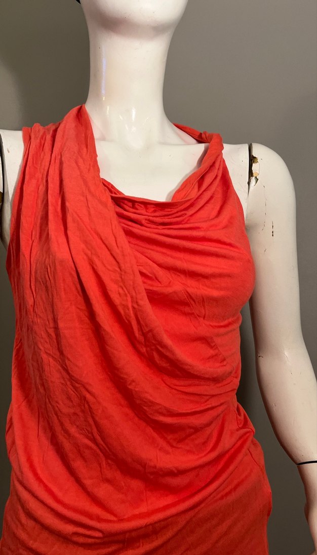 Kırmızı Kolsuz Drapeli Tunik - Görsel 3