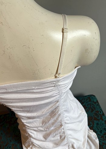 Beyaz Drapeli Straplez  Tunik - Görsel 5