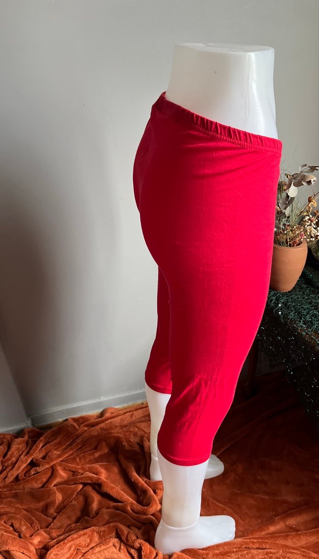 Kısa Kırmızı Tayt - Görsel 4