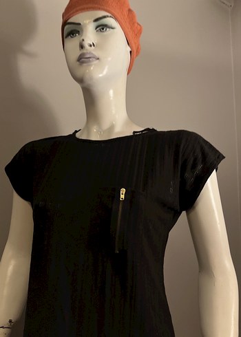 Kısa Kollu Siyah Mini Tişört - Görsel 2