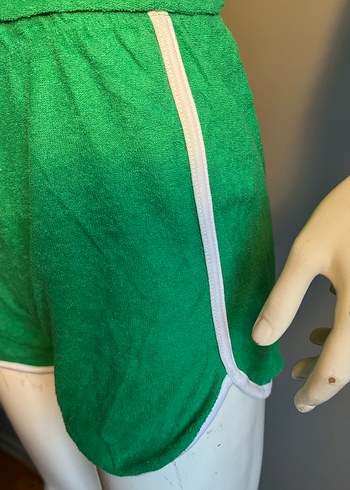 Yeşil Mini Kadın Atletik Şort ve tşört takım - Görsel 4