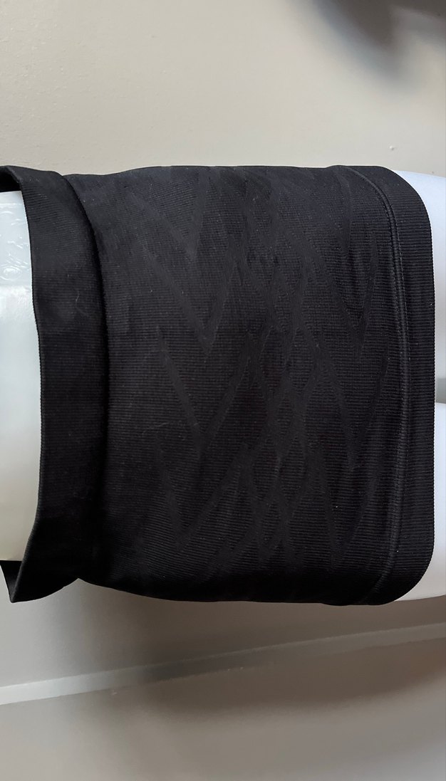 Siyah Dikişsiz Göğüs Korsesi - Görsel 2