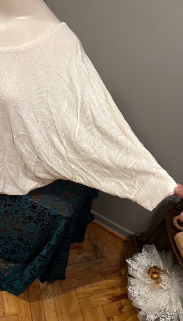 Adil Işık Beyaz ince Triko  Bluzu, Bol Kesim, Uzun Kollu - Görsel 4