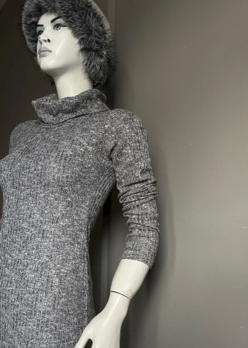 Gri Yüksek Yakalı Uzun Triko Elbise - Görsel 5