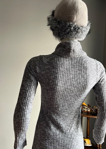 Gri Yüksek Yakalı Uzun Triko Elbise - Görsel 8