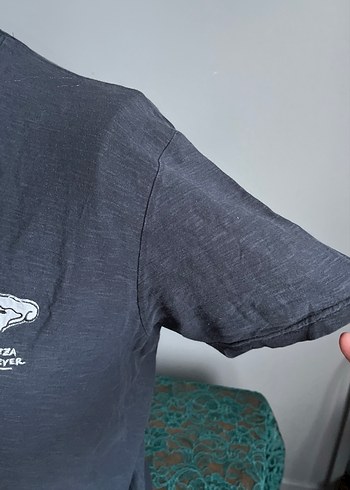 Pull&Bear / Gri Baskılı Erkek Keten Tişört - Görsel 3