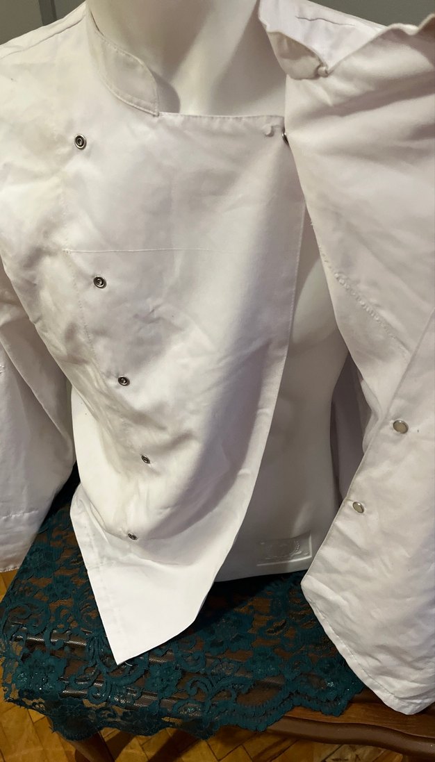 Beyaz Mutfak Önlüğü, Düğmeli ve Uzun Kollu - Görsel 3