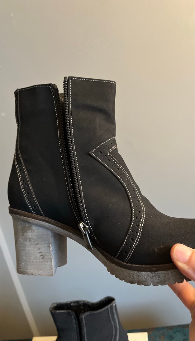 Gri Süet Kadın Topuklu Bot - Görsel 2