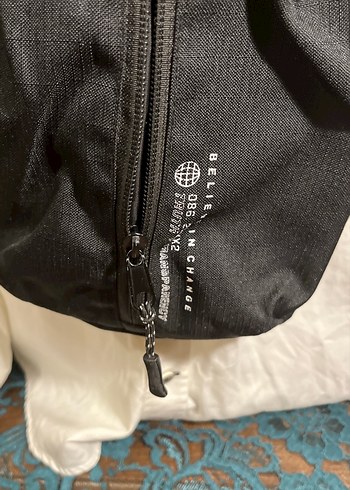 LCWaıkıkı /Fermuarlı Siyah Streetwear Erkek Çapraz Çanta - Görsel 3