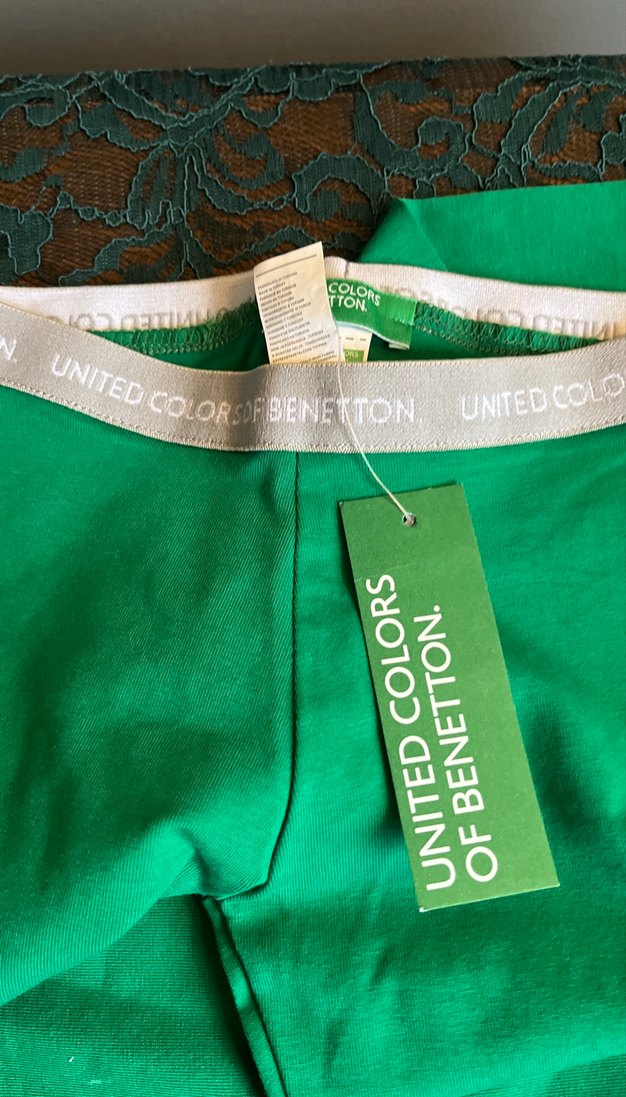 Kemerli Parlak Yeşil Kız Taytı - Görsel 4