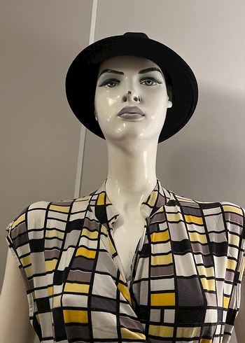 Ekose Desenli Kemerli Midi Elbise - Görsel 5