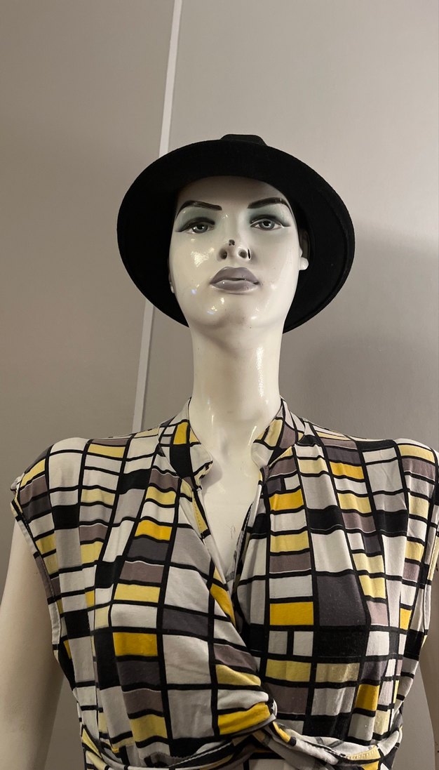 Ekose Desenli Kemerli Midi Elbise - Görsel 5