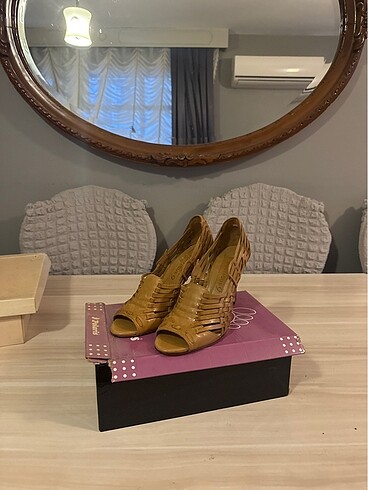 Boutique 9 Boutuqie 9 Deri Üstü Açık Ayakkabı