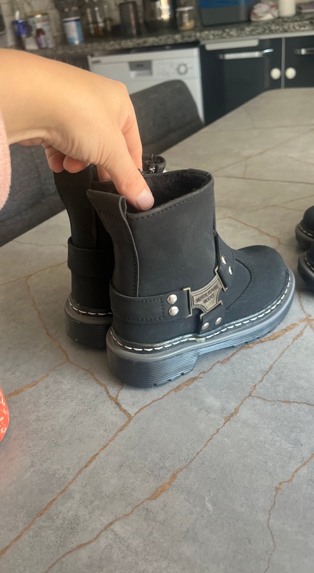 Çocuk Siyah Lastik Goth Bot - Görsel 2