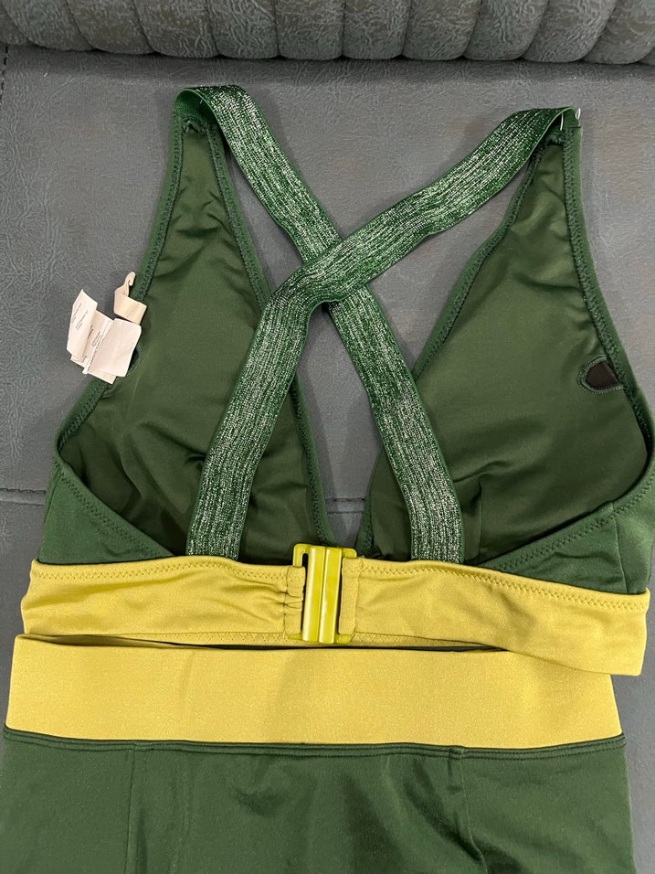 Sarı Detaylı Yeşil Spor Bikini Takımı - Görsel 3