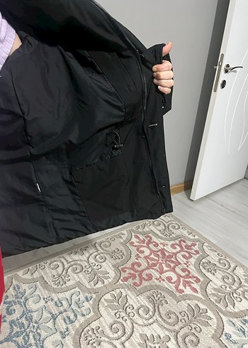 Siyah Kadın Midi Kışlık Mont - Görsel 4