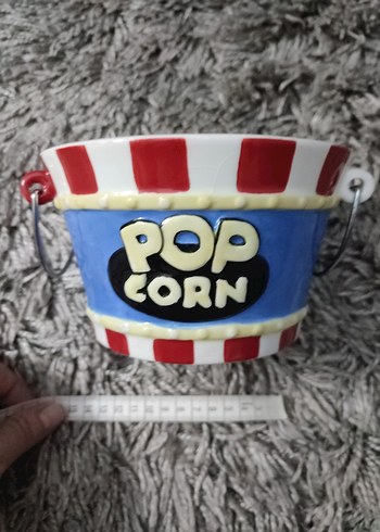Renkli Popcorn Kovası