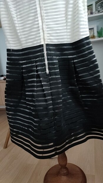 Çizgili Elbise - Görsel 11