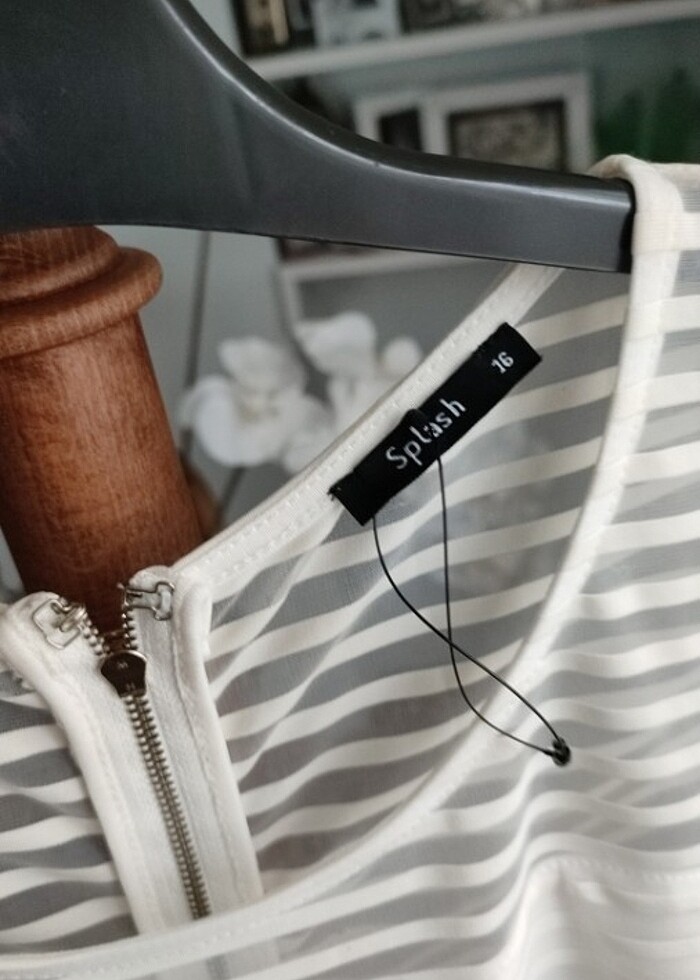 Çizgili Elbise - Görsel 3