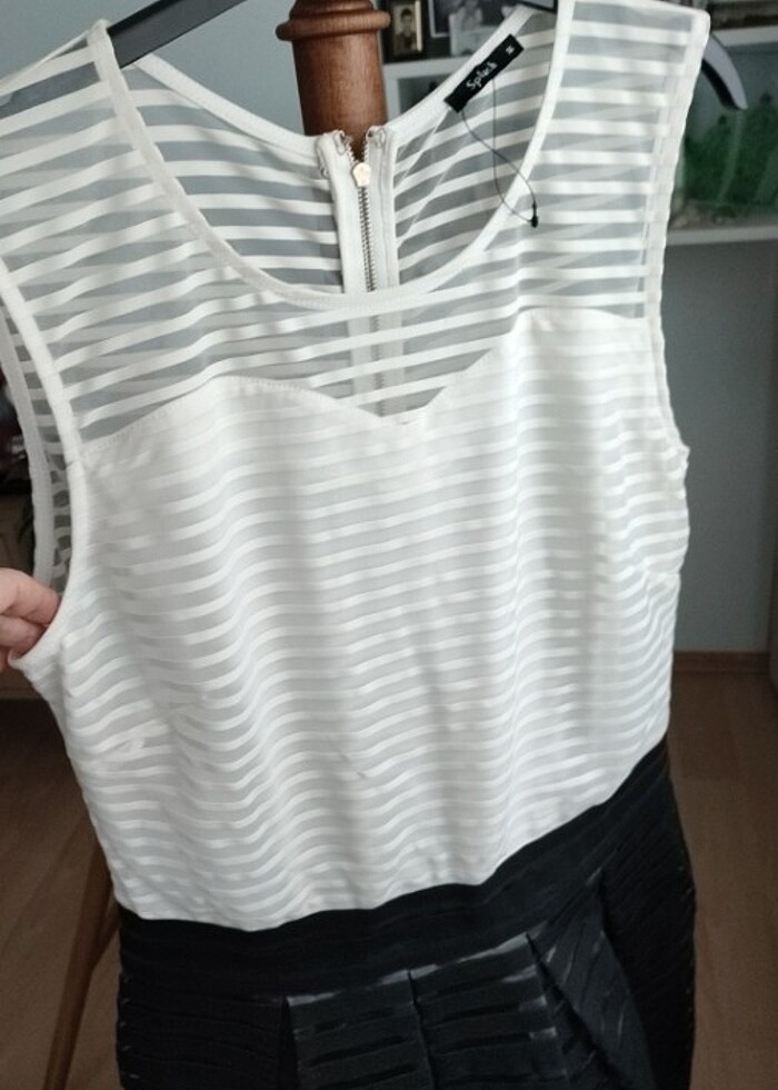 Çizgili Elbise - Görsel 4