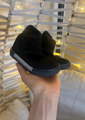 Siyah simli ayakkabı - Görsel 2