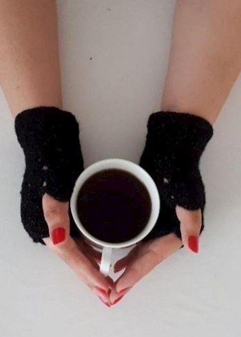 Siyah Örgü Parmaksız Kadın Eldiveni - Görsel 7