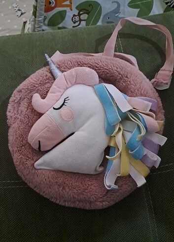 Beden Unicorn canta